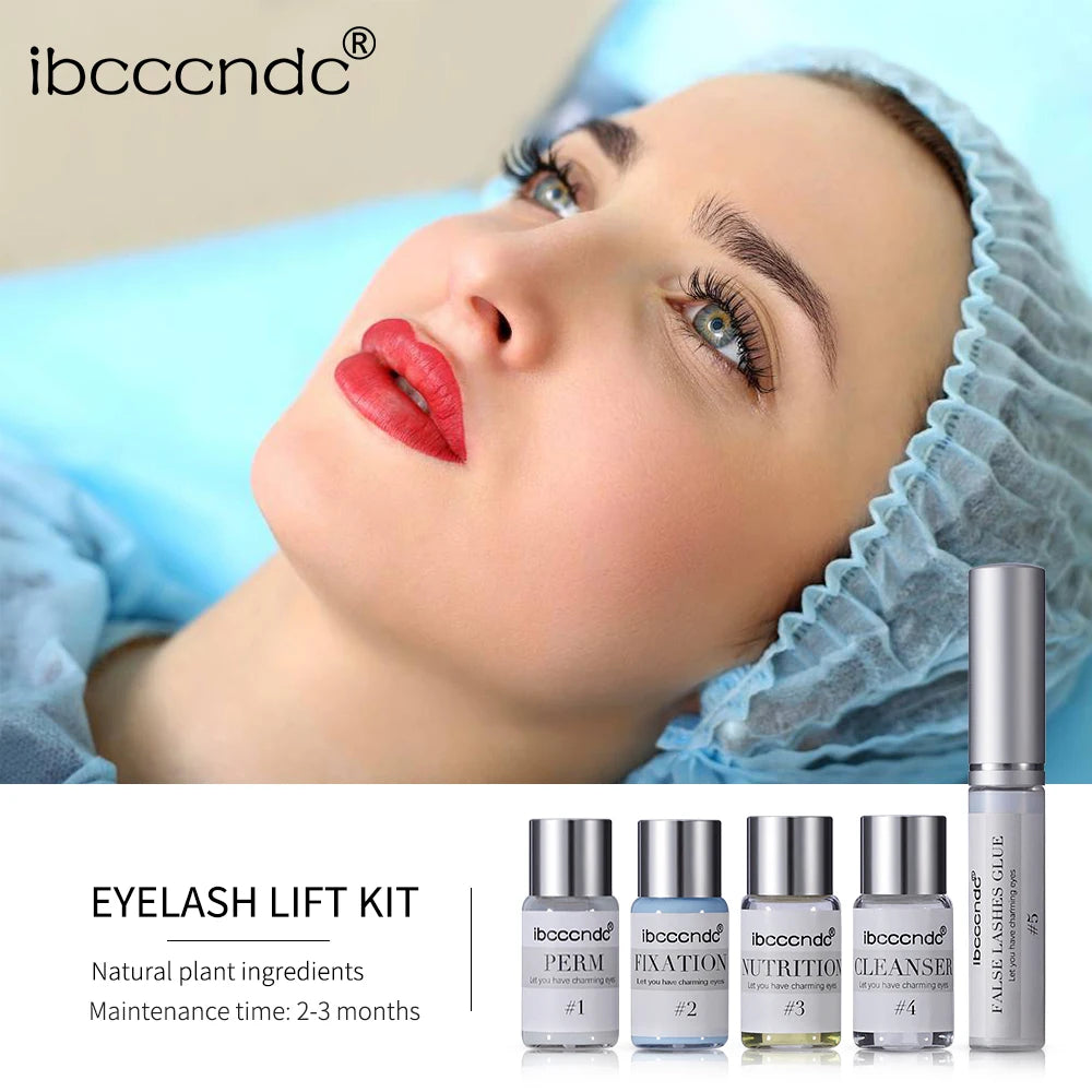 Eyelash lifting kit with application and product information