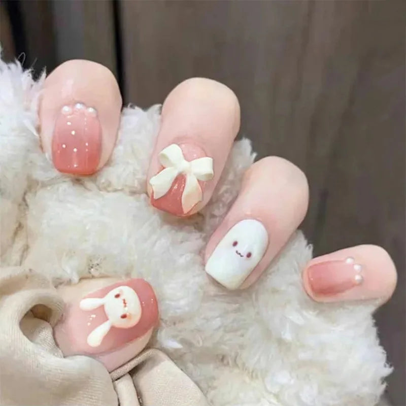 Decorated nails with matching press-on nail set