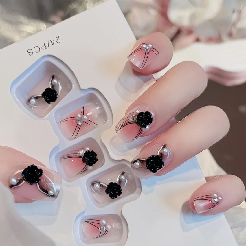 Decorated nails with matching press-on nail set